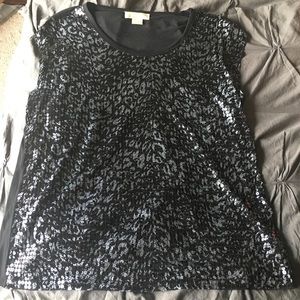 EUC Michael Kors Black & Grey sequin top Size: 1x